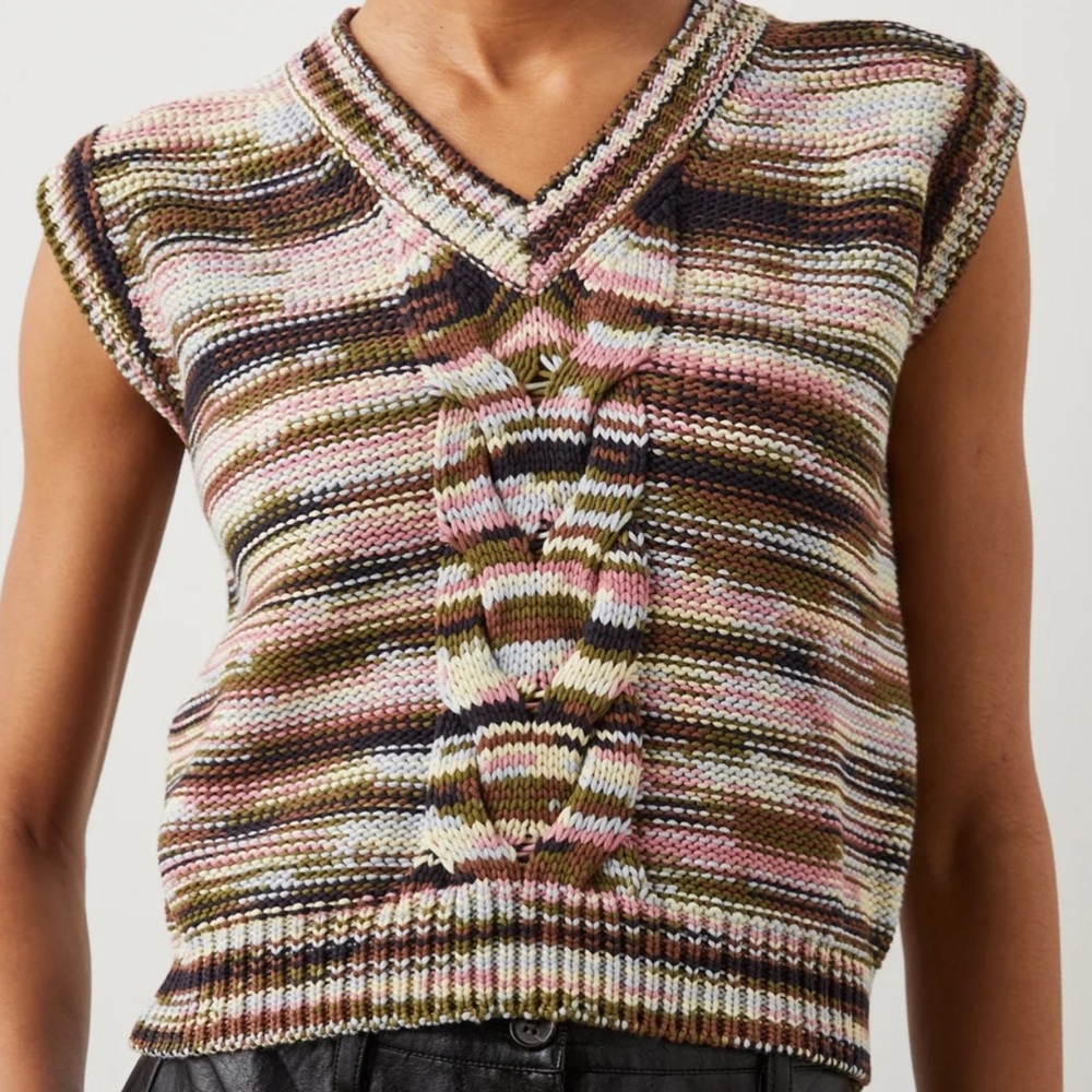Rails Sweater Vest; NWT; Size Large